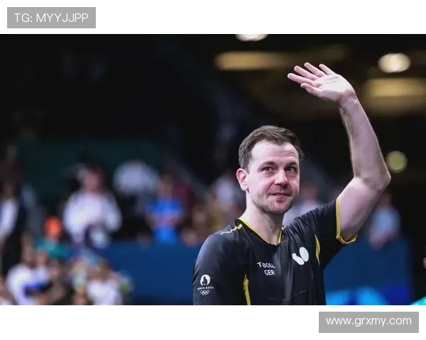 波尔谢幕战 2-3 憾负雨果，全场球迷起立致敬传奇(2)